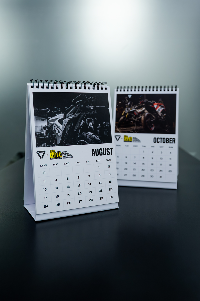 UV x AOMO 2026 DESK CALENDAR