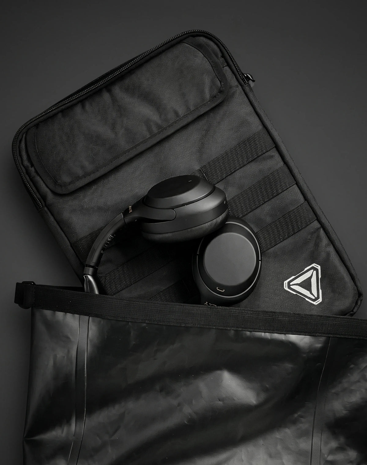 REMOVABLE laptop Sleeve3