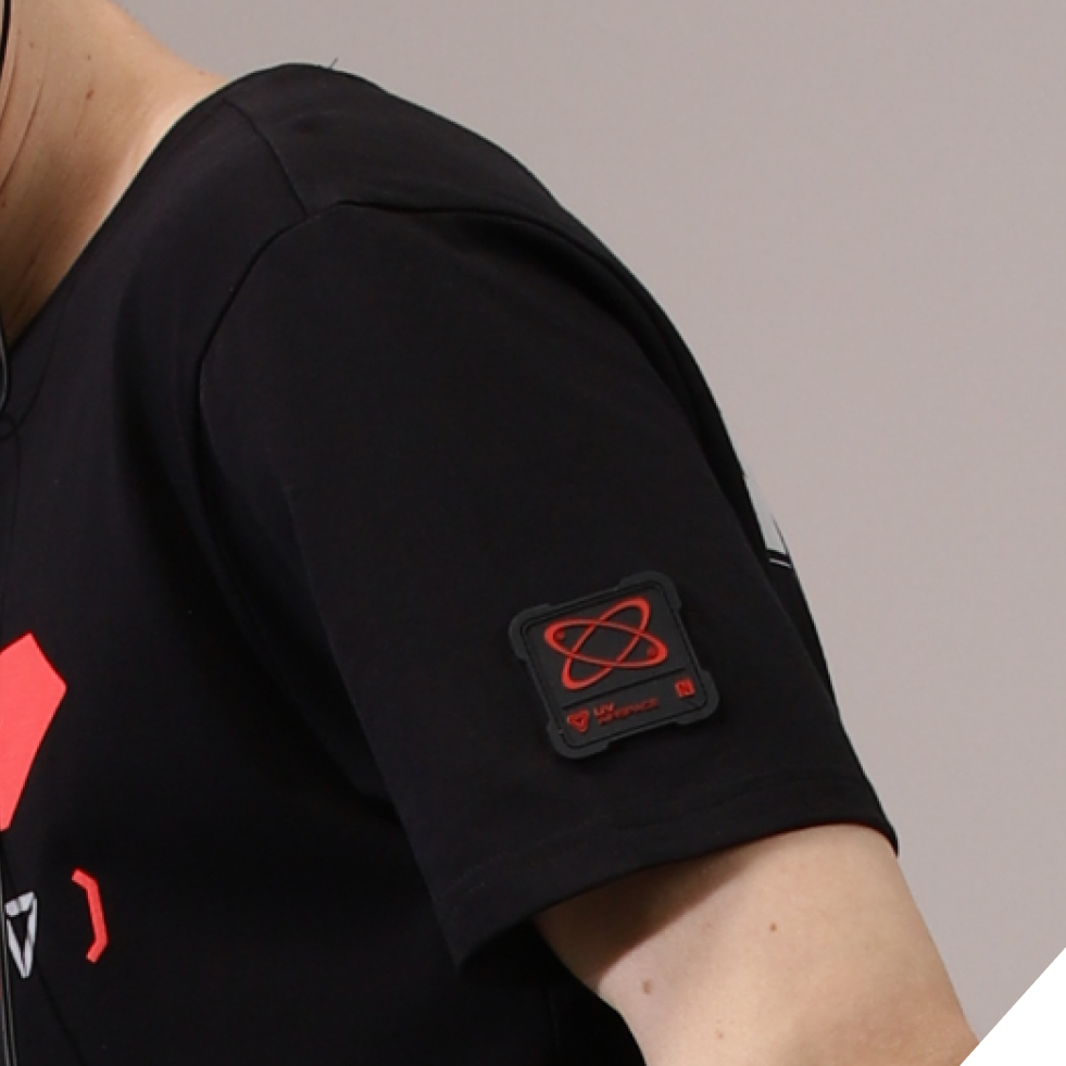 F77 UVA BLACK